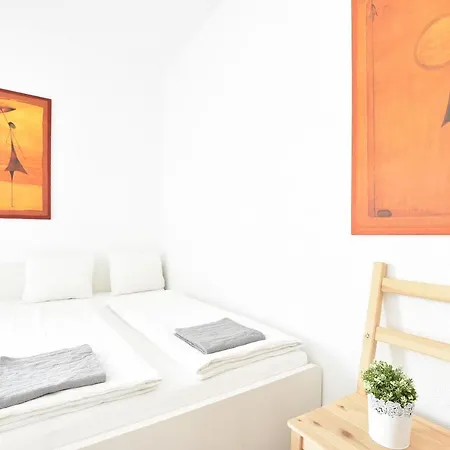 Super With Awesome Mountain View Apartment *